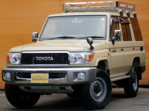 ランクル７０ バン ＧＲＪ７６Ｋ　ＴＯＹＯＴＡグリル